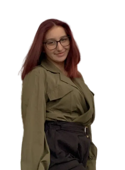 Headshot der Saunameisterin Ashley